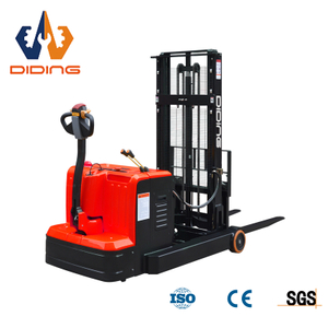 Walkie Reach Stacker