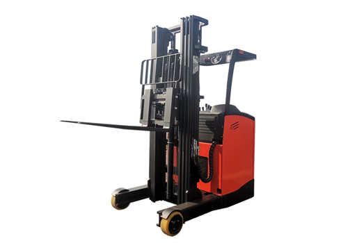 Nukae nye Reach Truck ƒe ɖoƒe kɔkɔ eye aleke wozãnɛ?